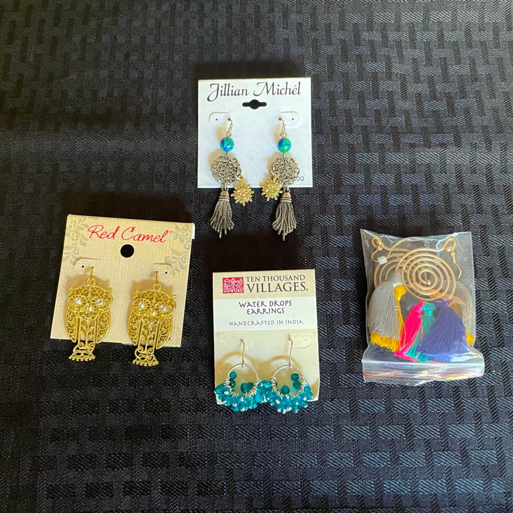 Dangling Earring Bundle 4 Pair NWT Earrings